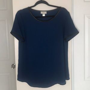 Ann Taylor LOFT blue and black blouse size M